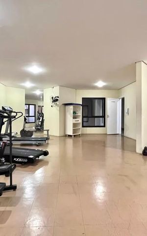 Apartamento à venda com 95m², 3 quartos e 2 vagas Apartamento à venda com 95m², 3 quartos e 2 vagasÁrea comum - Academia