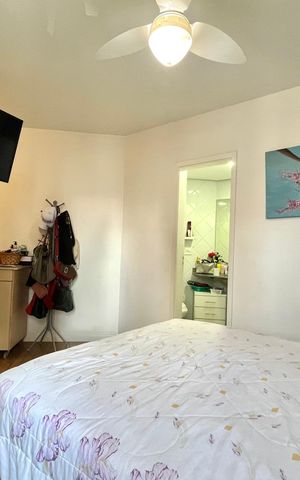 Apartamento à venda com 95m², 3 quartos e 2 vagas Apartamento à venda com 95m², 3 quartos e 2 vagasSuite
