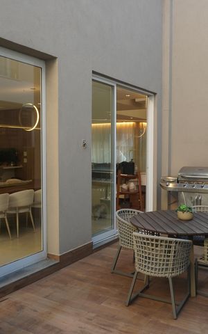 Casa de condomínio à venda com 340m², 5 quartos e 4 vagasChurrasqueira
