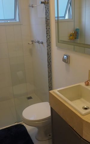 Casa de condomínio à venda com 340m², 5 quartos e 4 vagasBanheiro da Suíte 2