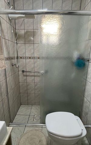 Casa para alugar com 370m², 4 quartos e 4 vagas