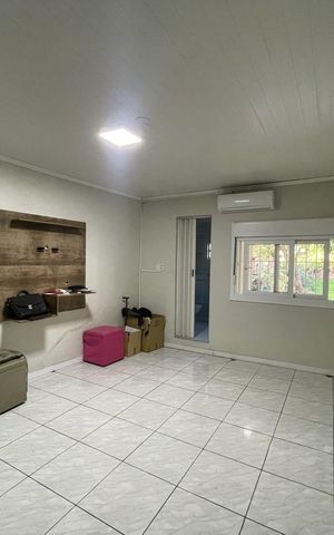 Casa para alugar com 370m², 4 quartos e 4 vagas