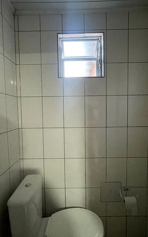 Casa para alugar com 370m², 4 quartos e 4 vagas