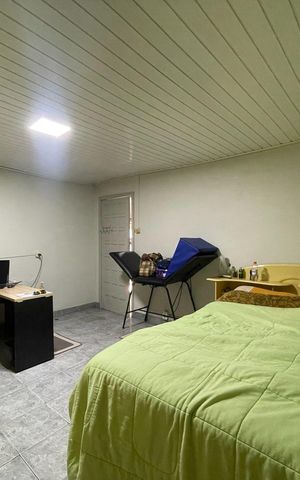 Casa para alugar com 370m², 4 quartos e 4 vagas
