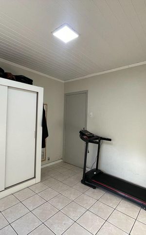 Casa para alugar com 370m², 4 quartos e 4 vagas