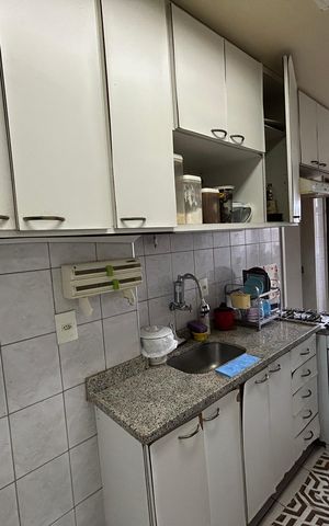 Apartamento à venda com 57m², 2 quartos e 1 vagaCozinha