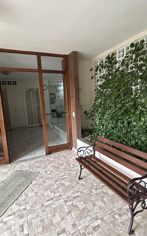 Apartamento à venda com 57m², 2 quartos e 1 vagaHall de entrada