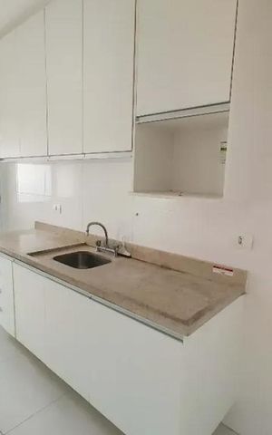 Apartamento para alugar com 90m², 3 quartos e 3 vagas Apartamento para alugar com 90m², 3 quartos e 3 vagasCozinha