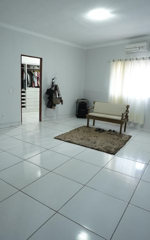 Casa à venda com 360m², 4 quartos e sem vaga