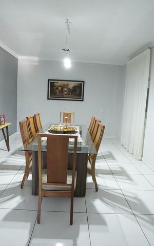 Casa à venda com 360m², 4 quartos e sem vaga