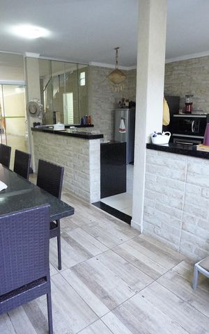 Casa à venda com 360m², 4 quartos e sem vaga