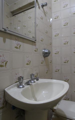 Apartamento para alugar com 70m², 2 quartos e 2 vagasBanheiro Social