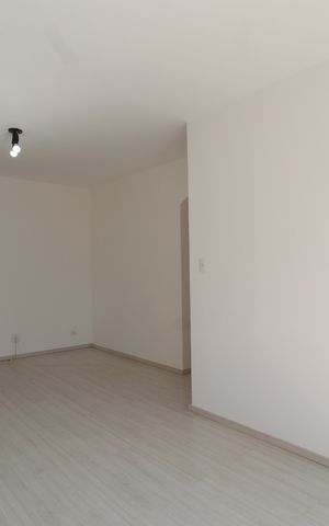 Apartamento para alugar com 70m², 2 quartos e 2 vagasSala
