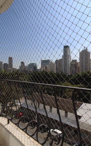 Apartamento para alugar com 70m², 2 quartos e 2 vagasVaranda