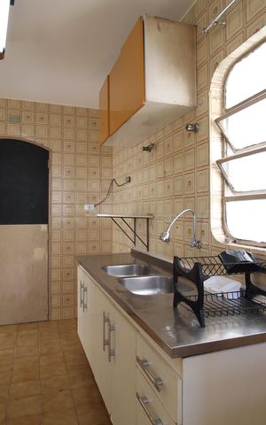 Apartamento para alugar com 70m², 2 quartos e 2 vagasCozinha