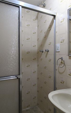 Apartamento para alugar com 70m², 2 quartos e 2 vagasBanheiro Social