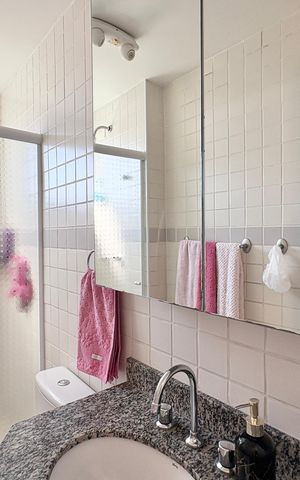 Apartamento à venda com 103m², 3 quartos e 2 vagas Apartamento à venda com 103m², 3 quartos e 2 vagasBanheiro