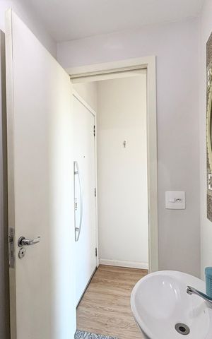 Apartamento à venda com 103m², 3 quartos e 2 vagas Apartamento à venda com 103m², 3 quartos e 2 vagasLavabo