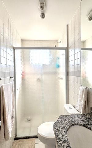 Apartamento à venda com 103m², 3 quartos e 2 vagas Apartamento à venda com 103m², 3 quartos e 2 vagasBanheiro da Suíte