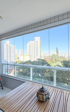 Apartamento à venda com 103m², 3 quartos e 2 vagas Apartamento à venda com 103m², 3 quartos e 2 vagasVaranda da Sala