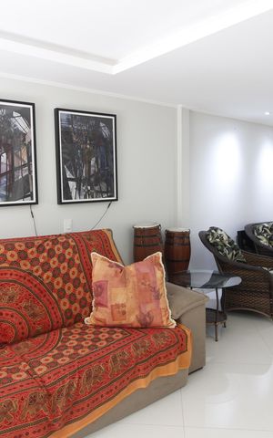 Casa para alugar com 300m², 3 quartos e 3 vagasSala 1