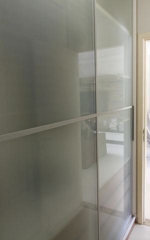 Casa para alugar com 300m², 3 quartos e 3 vagasCloset da suíte