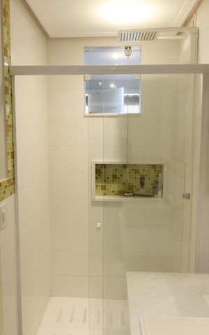 Casa para alugar com 300m², 3 quartos e 3 vagasBanheiro Social 1