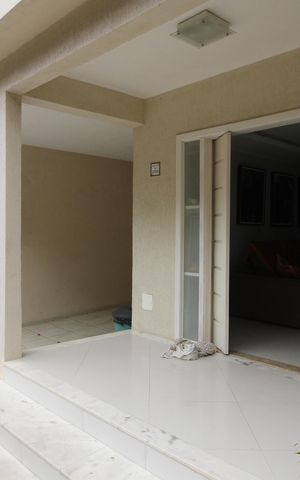 Casa para alugar com 300m², 3 quartos e 3 vagasVaranda