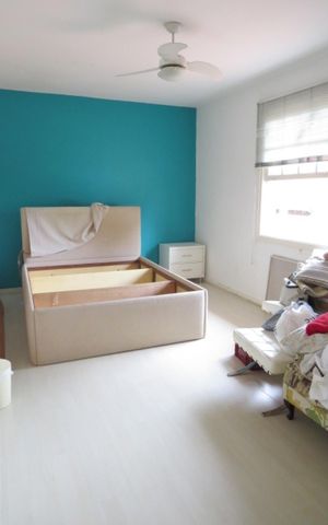 Casa à venda com 665m², 3 quartos e 5 vagas Casa à venda com 665m², 3 quartos e 5 vagasQuarto