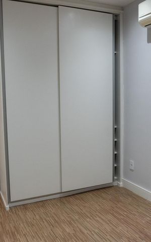 Casa de condomínio para alugar com 300m², 4 quartos e 2 vagas