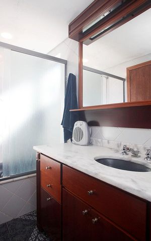 Apartamento à venda com 180m², 4 quartos e 3 vagasBanheiro 1 Quarto Suíte