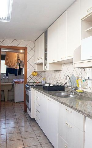 Apartamento à venda com 180m², 4 quartos e 3 vagasCozinha