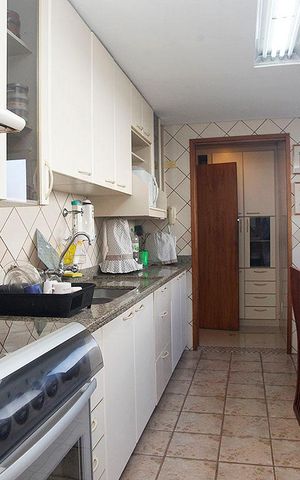 Apartamento à venda com 180m², 4 quartos e 3 vagasCozinha