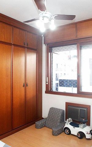 Apartamento à venda com 180m², 4 quartos e 3 vagasQuarto 2
