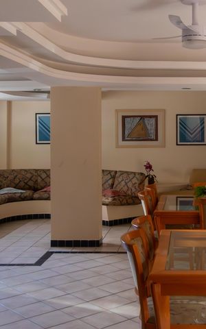 Apartamento à venda com 94m², 3 quartos e 2 vagas Apartamento à venda com 94m², 3 quartos e 2 vagasÁrea comum - Salão de festas