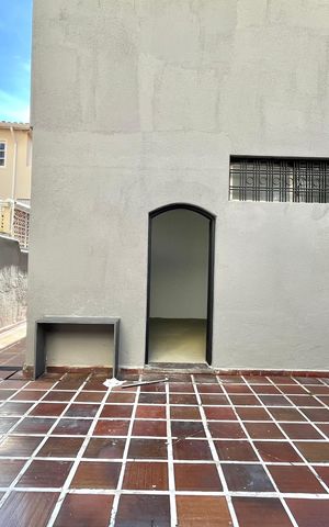 Casa para alugar com 184m², 3 quartos e 3 vagas Casa para alugar com 184m², 3 quartos e 3 vagasQuintal