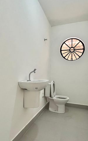 Casa para alugar com 184m², 3 quartos e 3 vagas Casa para alugar com 184m², 3 quartos e 3 vagasLavabo