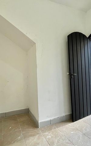 Casa para alugar com 184m², 3 quartos e 3 vagas Casa para alugar com 184m², 3 quartos e 3 vagasQuarto de Serviço