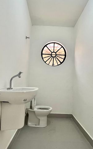 Casa para alugar com 184m², 3 quartos e 3 vagas Casa para alugar com 184m², 3 quartos e 3 vagasLavabo