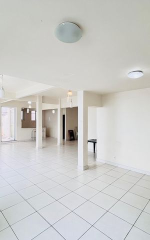 Apartamento para alugar com 90m², 2 quartos e sem vaga
