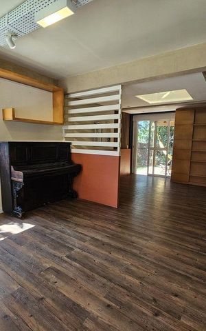 Casa de condomínio para alugar com 127m², 3 quartos e 2 vagas Casa de condomínio para alugar com 127m², 3 quartos e 2 vagasSala