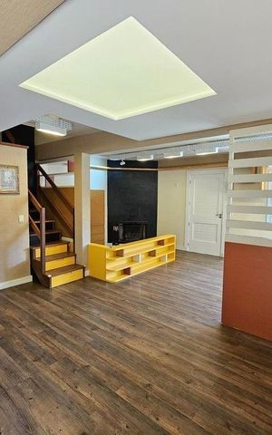 Casa de condomínio para alugar com 127m², 3 quartos e 2 vagas Casa de condomínio para alugar com 127m², 3 quartos e 2 vagasSala