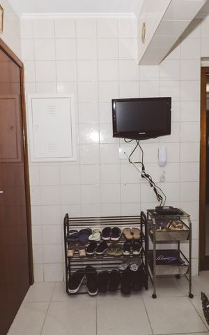 Apartamento à venda com 153m², 4 quartos e 2 vagas Apartamento à venda com 153m², 4 quartos e 2 vagasCozinha