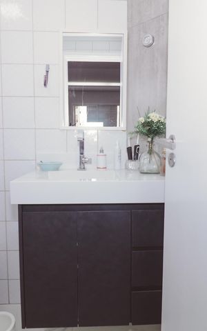 Apartamento à venda com 153m², 4 quartos e 2 vagas Apartamento à venda com 153m², 4 quartos e 2 vagasBanheiro da Suíte