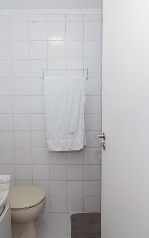 Apartamento à venda com 153m², 4 quartos e 2 vagas Apartamento à venda com 153m², 4 quartos e 2 vagasBanheiro