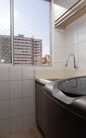 Apartamento à venda com 62m², 2 quartos e 1 vaga Apartamento à venda com 62m², 2 quartos e 1 vagaCozinha e Área de Serviço
