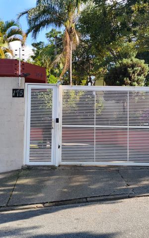 Apartamento à venda com 49m², 2 quartos e 1 vaga Apartamento à venda com 49m², 2 quartos e 1 vagaFachada
