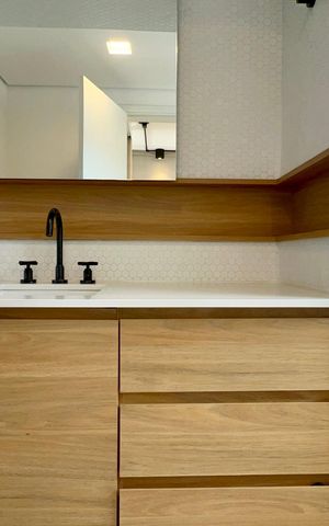 Apartamento à venda com 78m², 1 quarto e 1 vaga Apartamento à venda com 78m², 1 quarto e 1 vagaBanheiro da Suíte