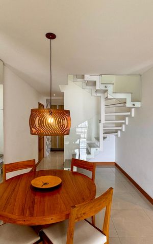 Apartamento à venda com 192m², 3 quartos e 2 vagas Apartamento à venda com 192m², 3 quartos e 2 vagasSala