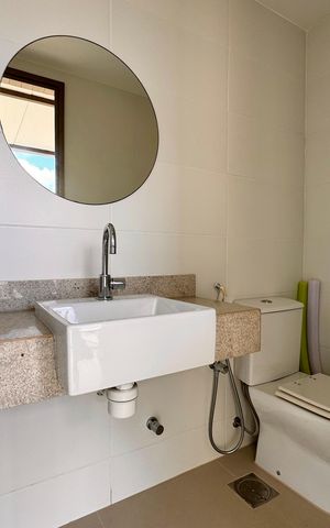 Apartamento à venda com 192m², 3 quartos e 2 vagas Apartamento à venda com 192m², 3 quartos e 2 vagasLavabo